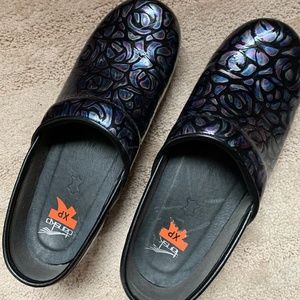 Dansko XP clogs